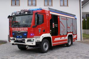 Löschgruppenfahrzeug - LF 10 Löschgruppenfahrzeug - LF 10