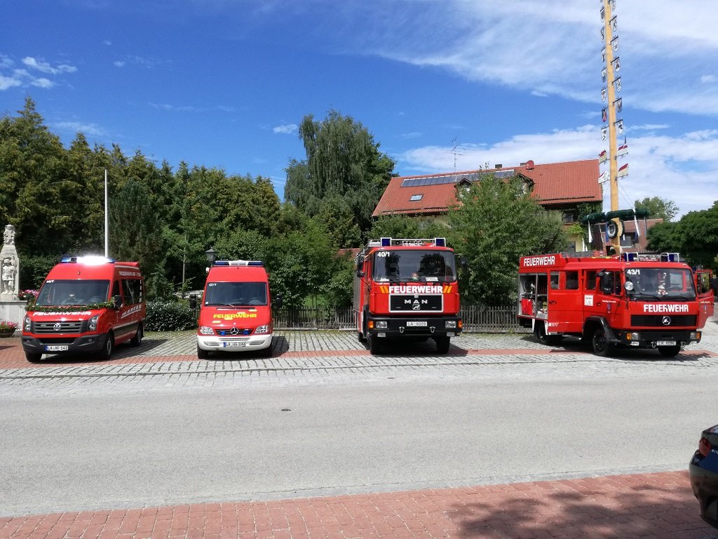 Einsatzfahrzeuge der Gemeindefeuerwehren