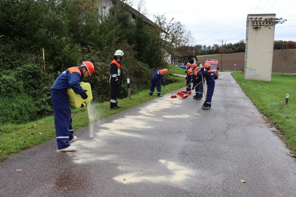 24 Stunden Aktion bei der Feuerwehr in Ast