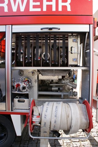 Geräteraum 3 - B-Schläuche, Nebellöschsystem, Verteiler, Tauchpumpe