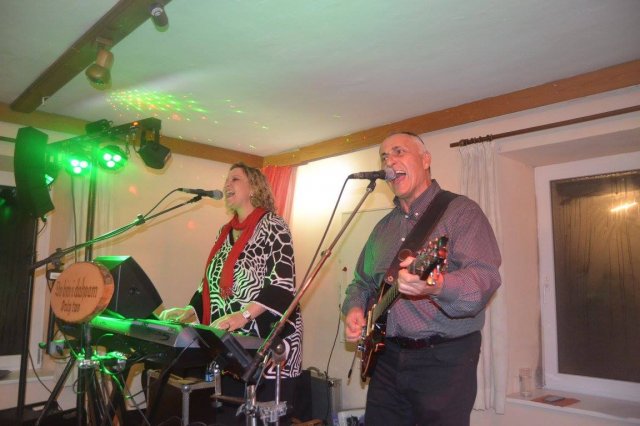 Schwarz-Weiß Ball 2017