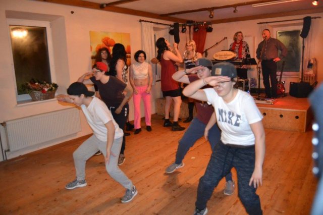 Schwarz-Weiß Ball 2017