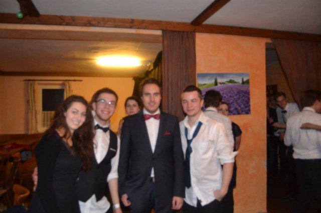 Schwarz-Weiß Ball 2017