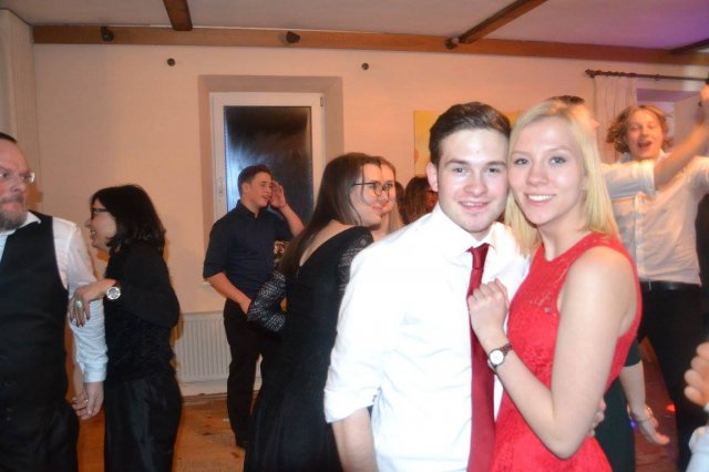 Schwarz-Weiß Ball 2017