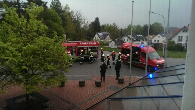 Geimeinschaftsübung am 08.05.2017 - Kindergarten Ast