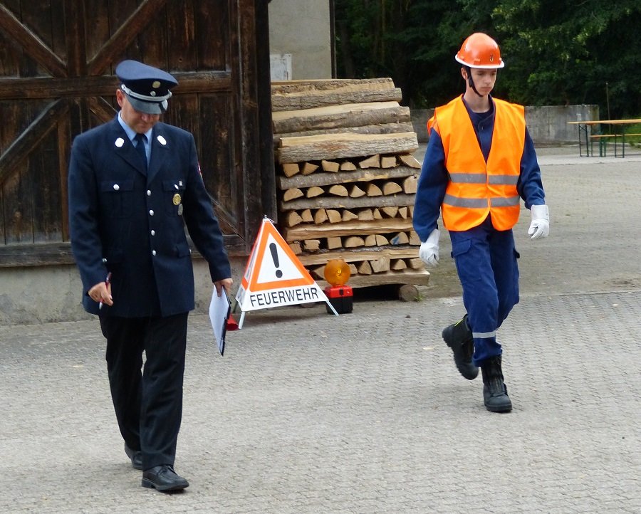 Jugendflamme 2 - Verkehrsabsicherung