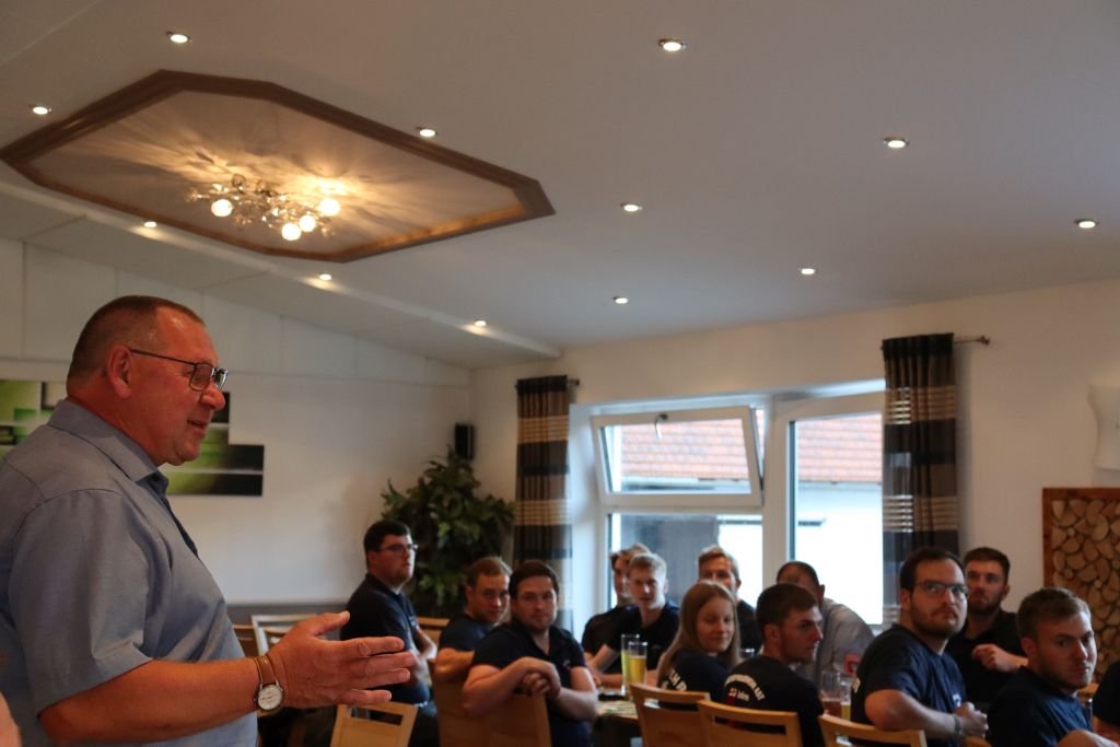 Grußworte durch den zweiten Bürgermeister und Ehrenkommandanten L. Braun