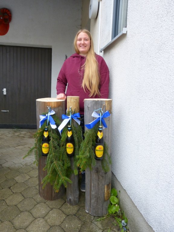 Meterweise Maibaum - und die Lieferung direkt nach Hause