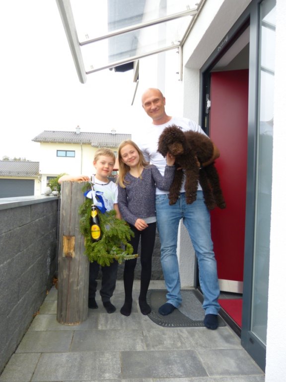 Meterweise Maibaum - und die Lieferung direkt nach Hause