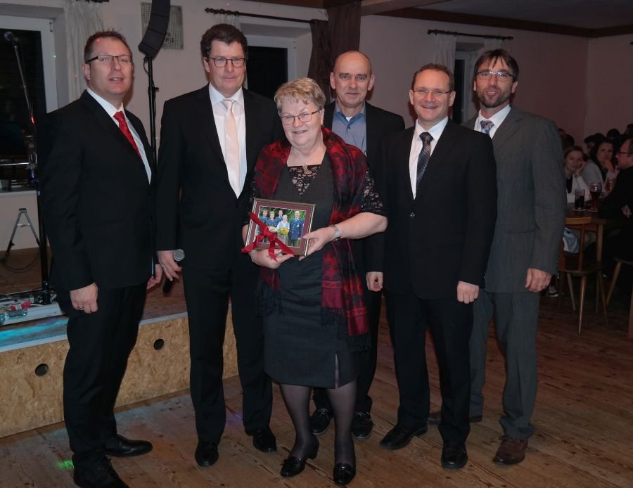 Schwarz-Weiß Ball 2019